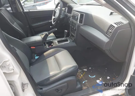 2009 Jeep Grand Cherokee Laredo z USA, uszkodzony, nr VIN 1J8GR48K99C534037